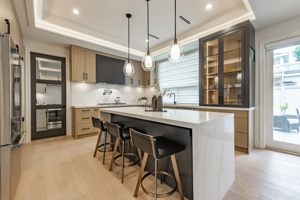 Small Kitchen Remodeling Ideas